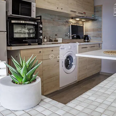 Beachfront Porto De Mós -