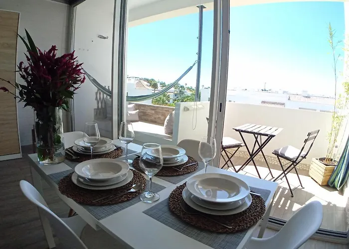 Beachfront Porto De Mos - 라고스