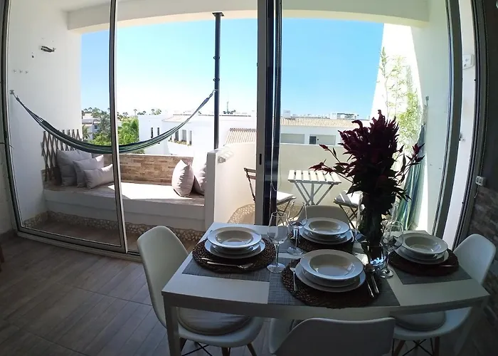 Beachfront Porto De Mos - * 라고스